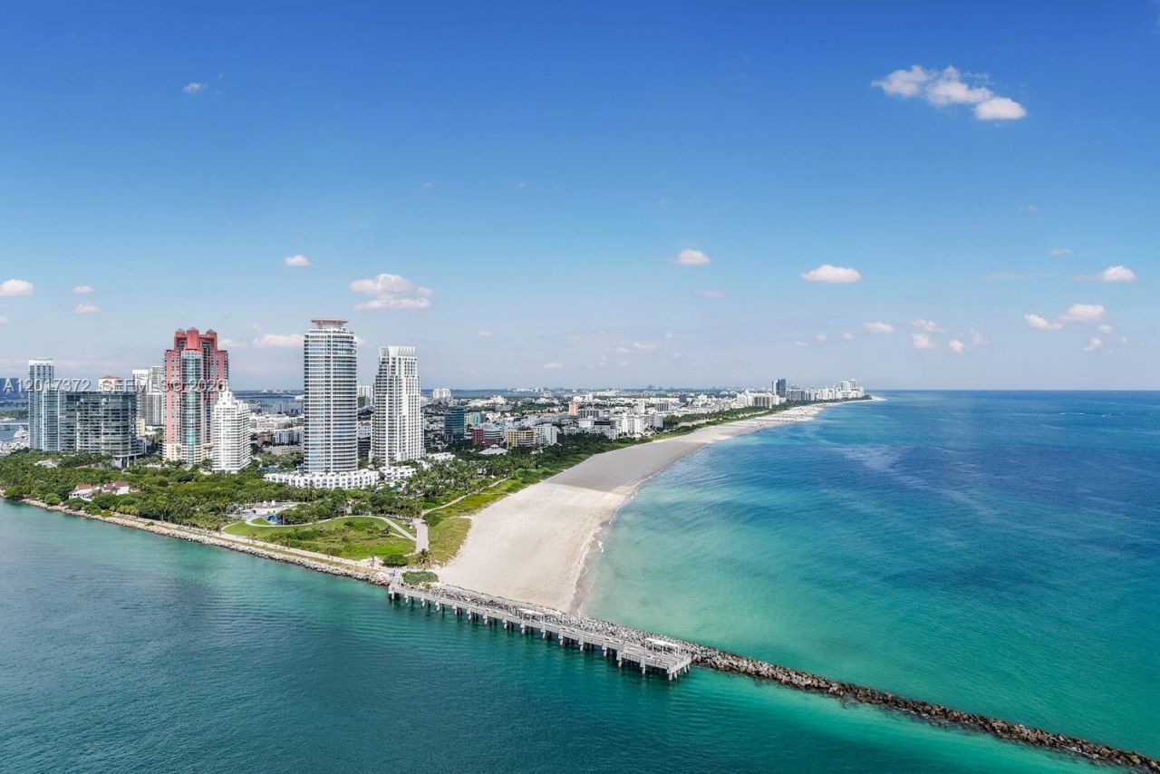 400 S Pointe Dr, Unit 1801, Miami Beach, FL 33139 Photo