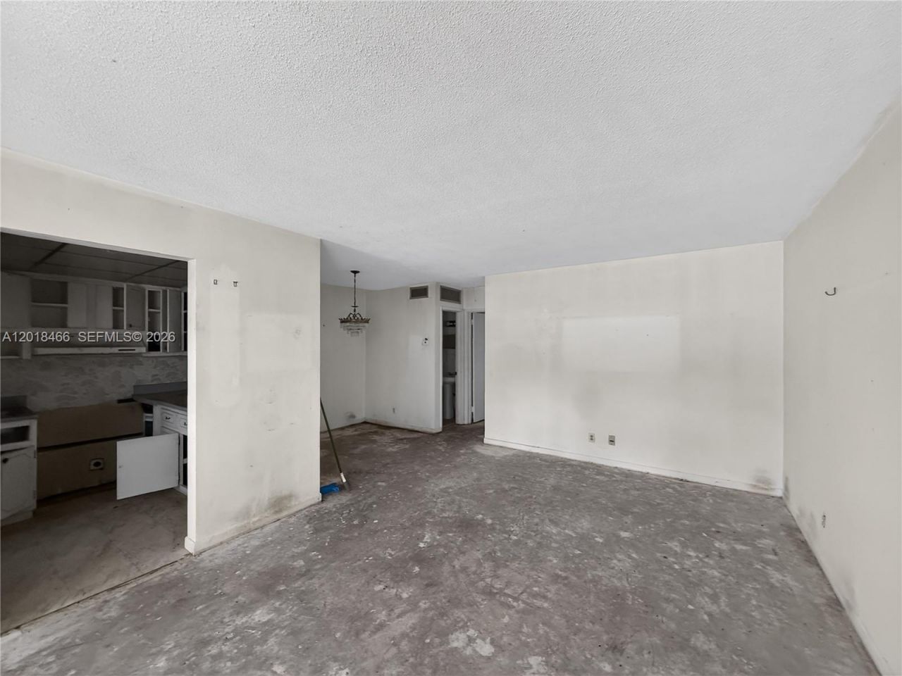 2050 NE 39th St, Unit W112, Lighthouse Point, FL 33064 Photo