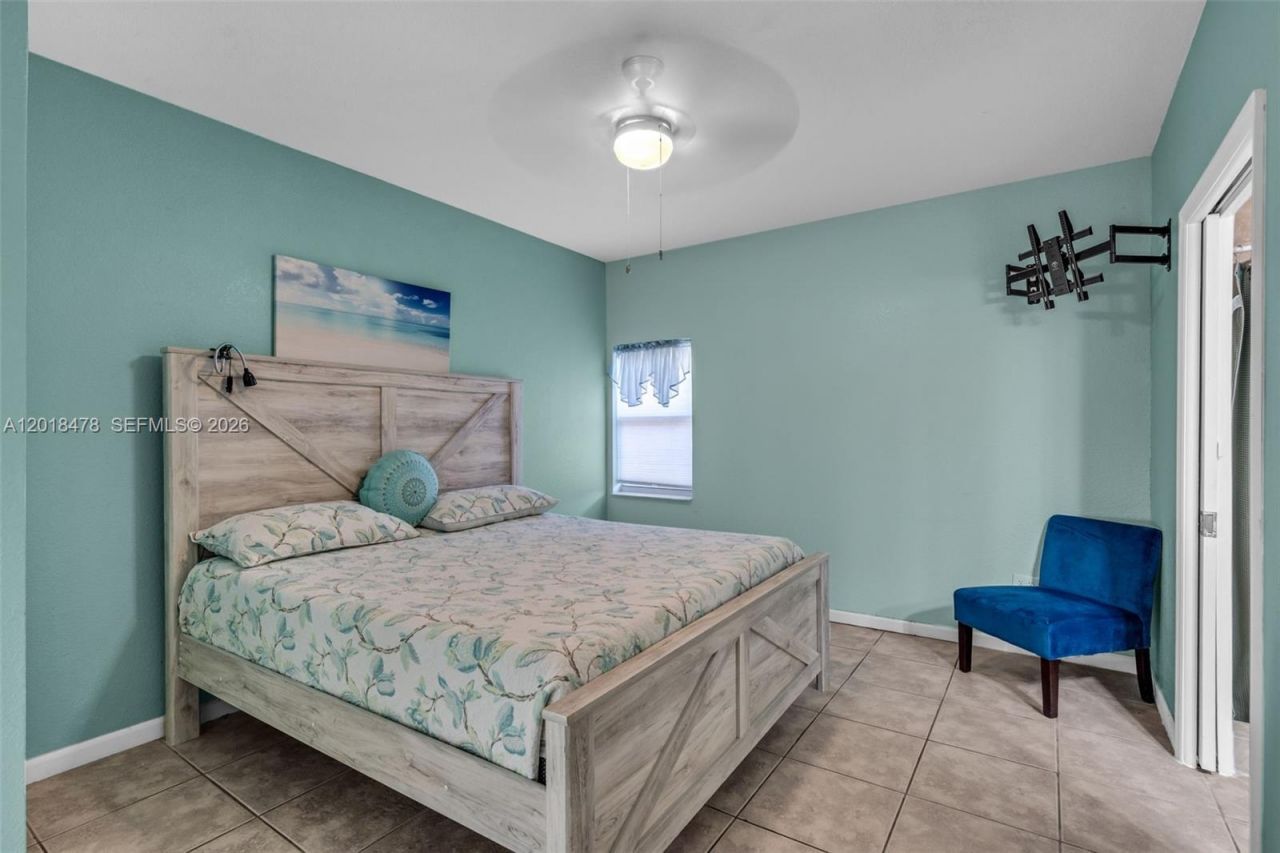 14150 NW 1st Ave, Miami, FL 33168 Photo