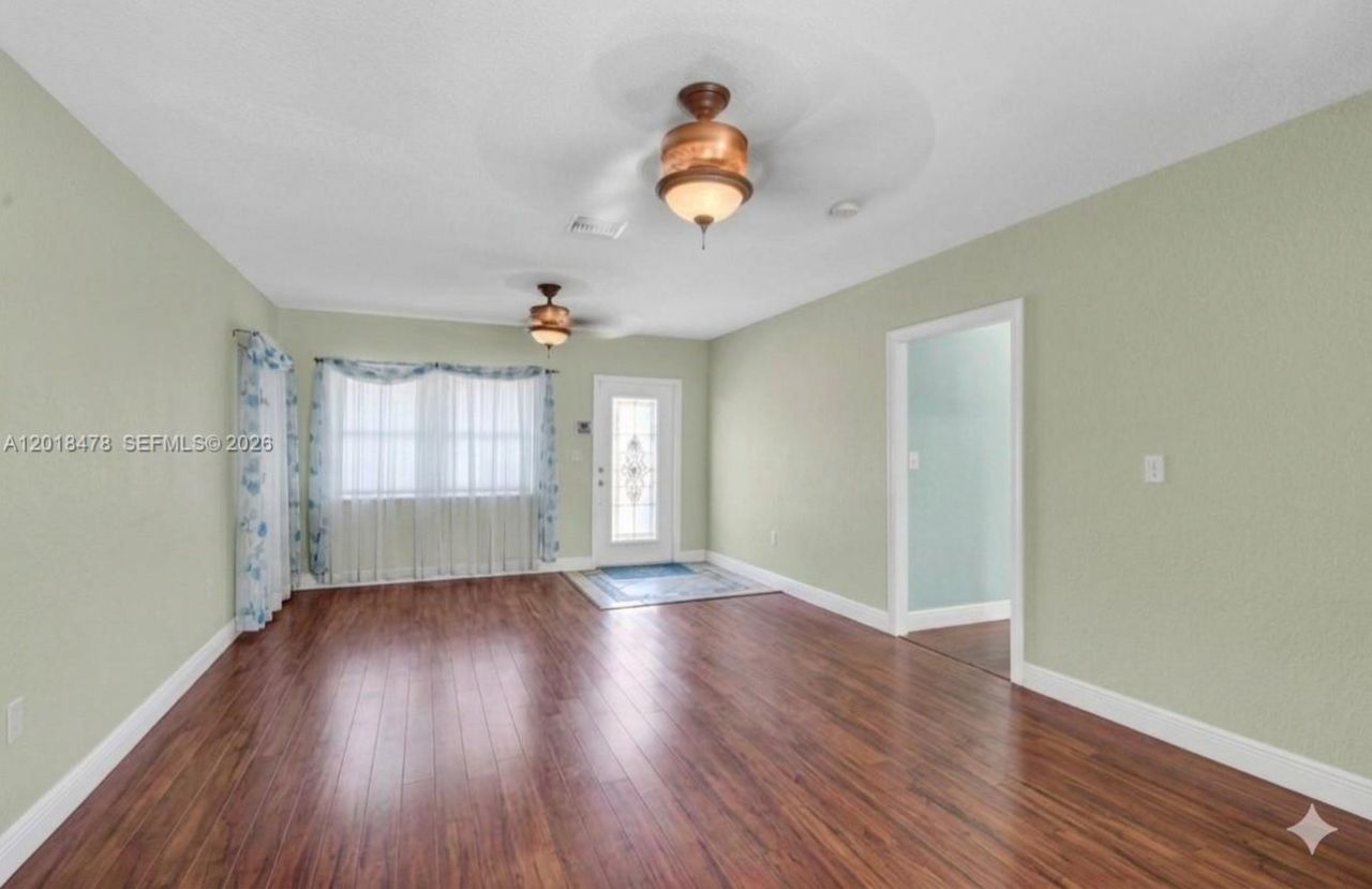 14150 NW 1st Ave, Miami, FL 33168 Photo