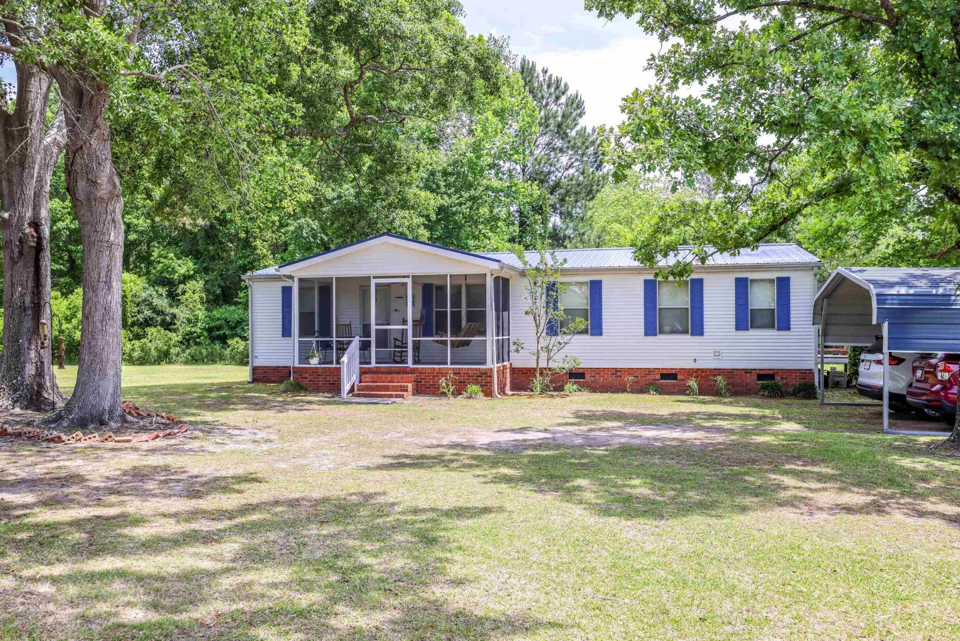 290 Willard Rd. Photo 1