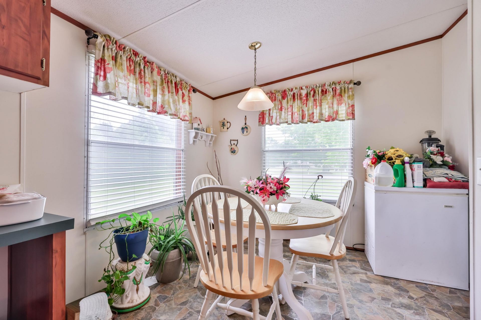 290 Willard Rd. Photo 18
