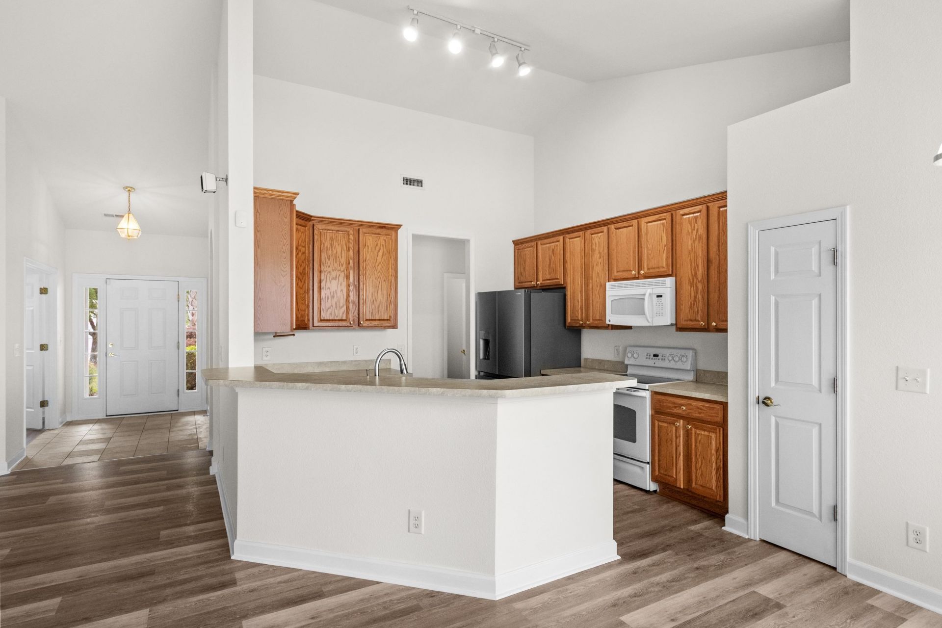 823 Brookline Dr. Photo 13