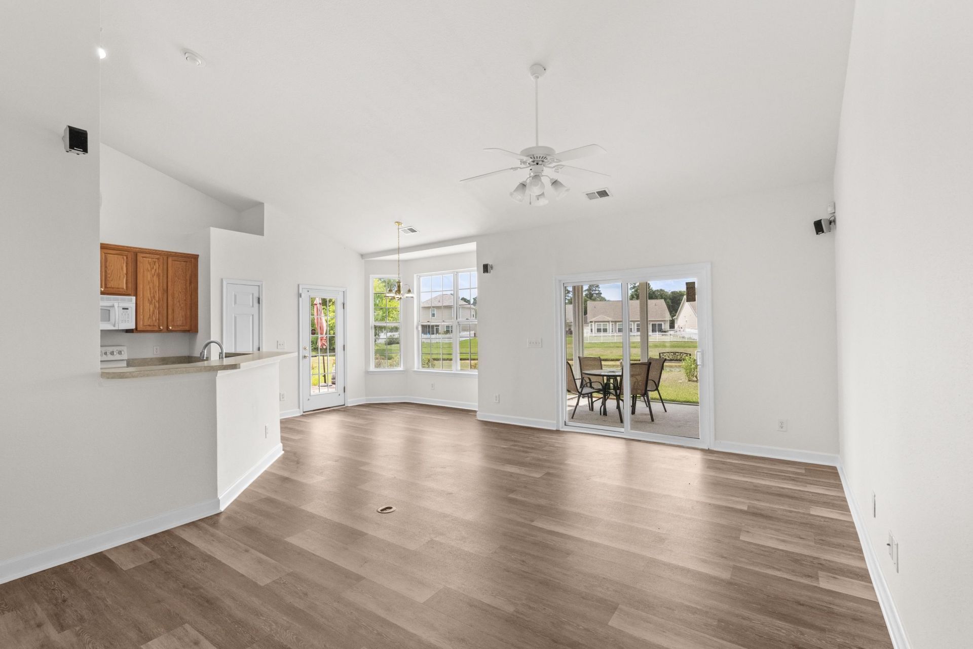 823 Brookline Dr. Photo 45