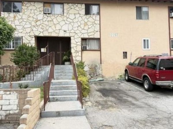 12287 Osborne Street, Unit 13, Los Angeles, CA 91331