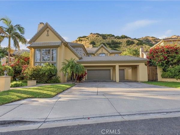 3426 Wedgewood Lane, Burbank, CA 91504