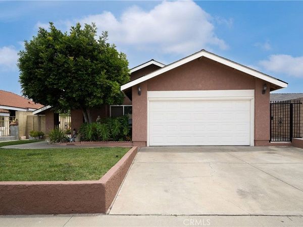 3313 S South Lowell St, Santa Ana, CA 92707