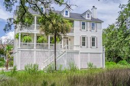 112 Middle Street photo 4