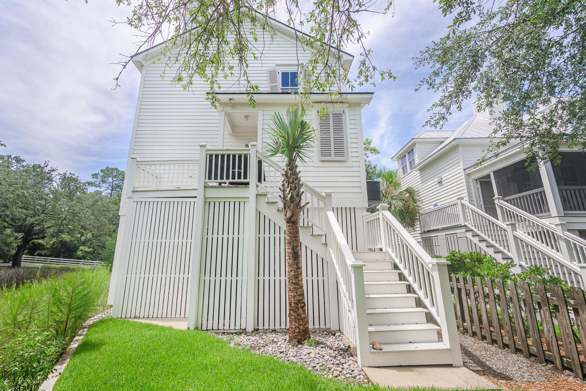 112 Middle Street Photo 45
