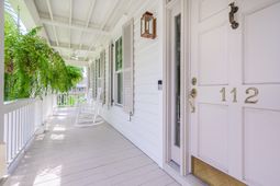 112 Middle Street photo 4