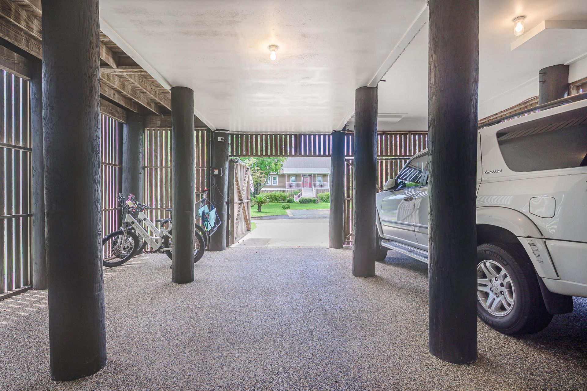 112 Middle Street Photo 53