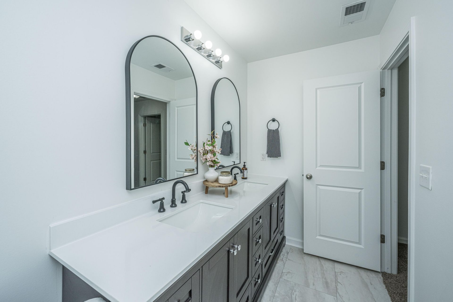 7774 High Maple Circle Photo 32
