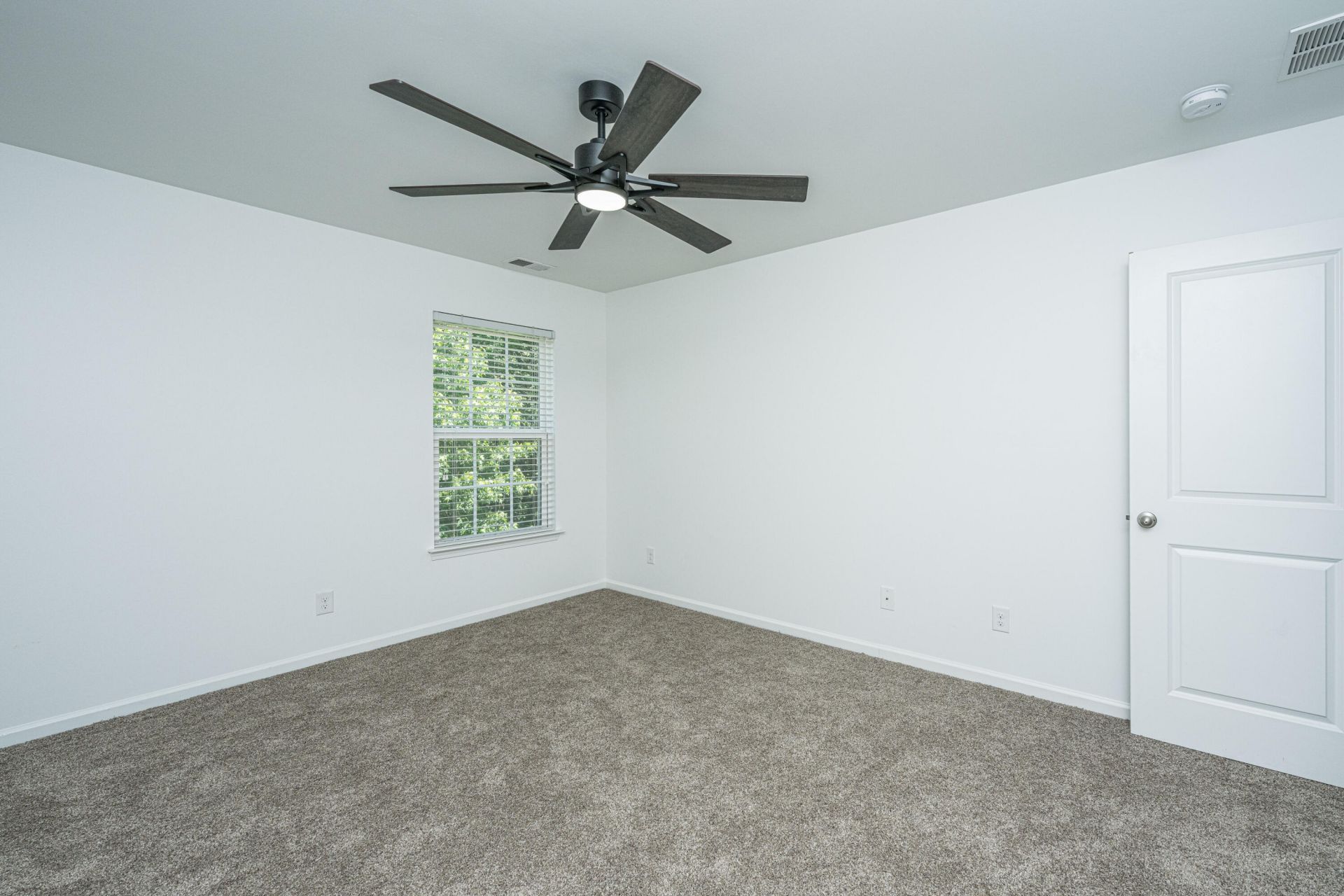 7774 High Maple Circle Photo 34