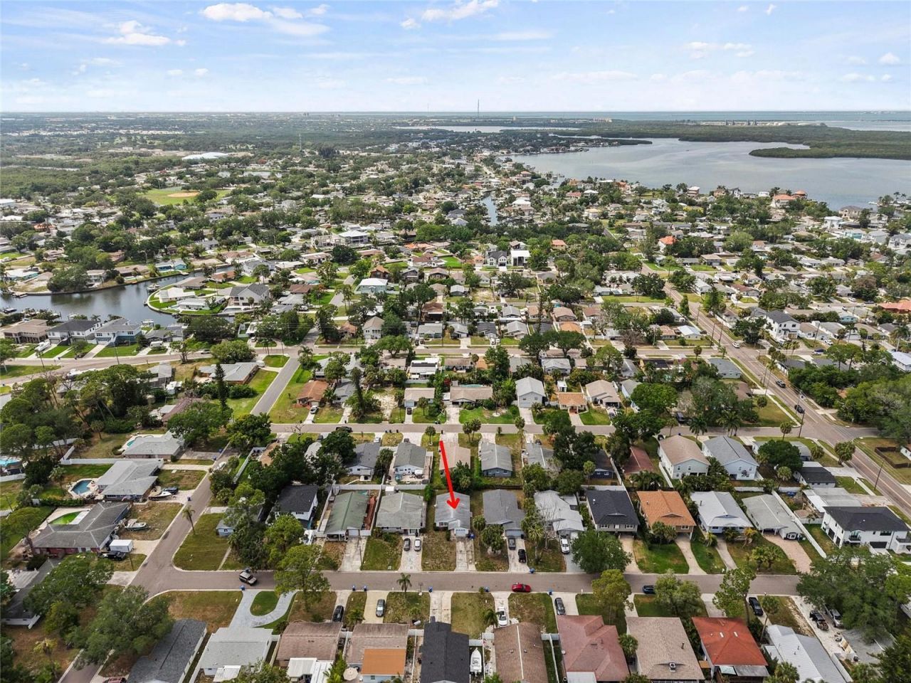 1735 Mississippi Avenue Ne, Saint Petersburg, FL 33703 Photo