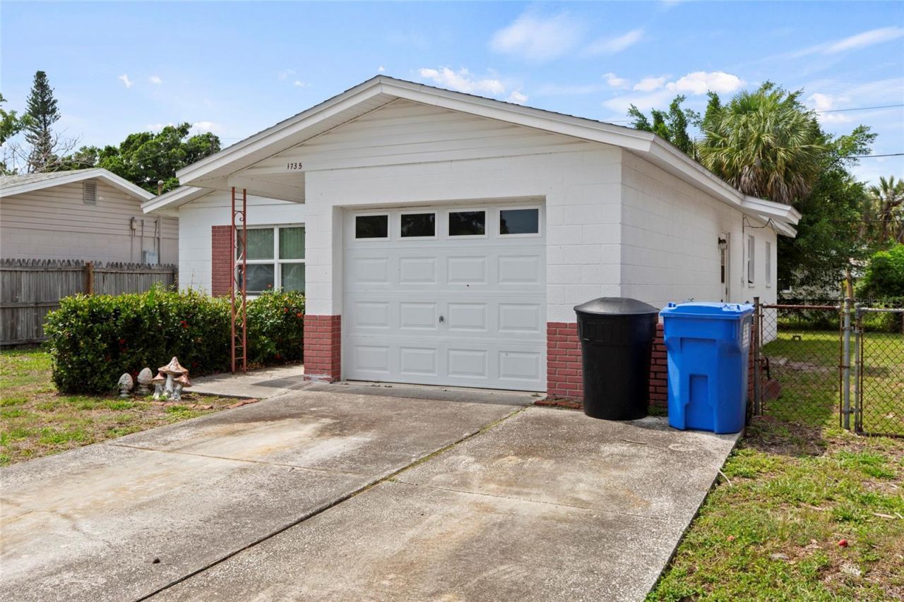 1735 Mississippi Avenue Ne, Saint Petersburg, FL 33703 Photo