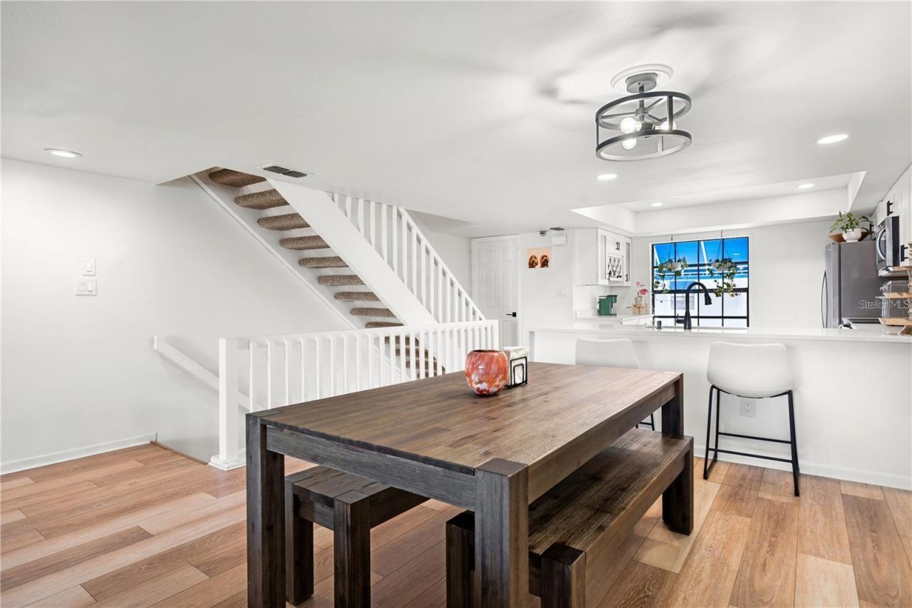745 Pinellas Bayway S, Unit 106, Tierra Verde, FL 33715 Photo