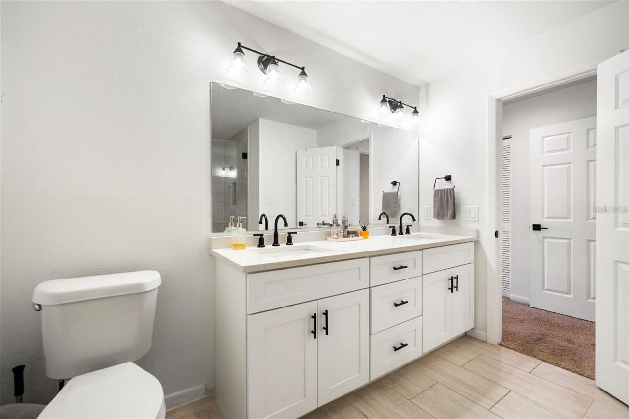 745 Pinellas Bayway S, Unit 106, Tierra Verde, FL 33715 Photo