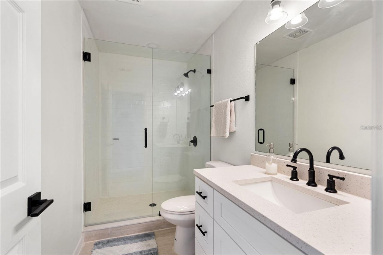 745 Pinellas Bayway S, Unit 106, Tierra Verde, FL 33715 Photo