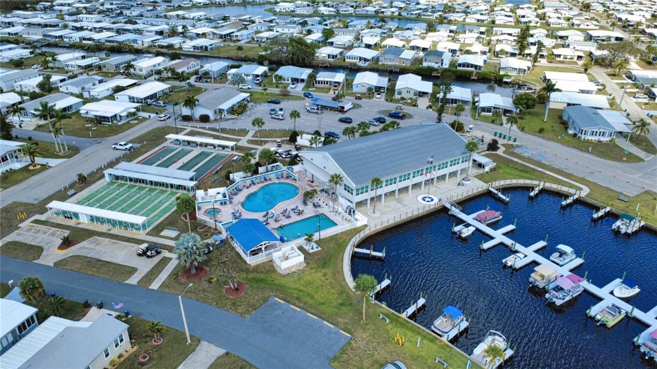 530 Parkwood Avenue, North Port, FL 34287 Photo
