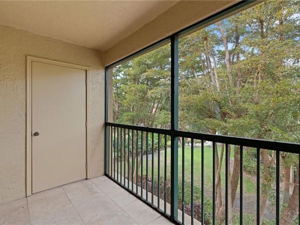 8940 Colonnades CT E, Unit 734, BONITA SPRINGS, FL 34135