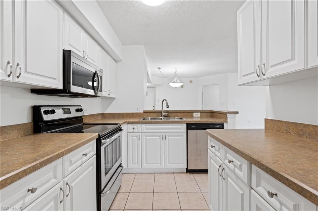 8940 Colonnades Ct E, Unit 734, Bonita Springs, FL 34135 Photo