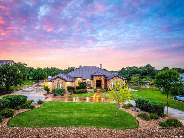 419 Copper Trace, New Braunfels, TX 78132