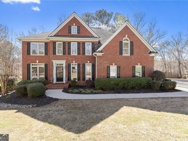 4140 River Bluf Run Way, Suwanee, GA 30024