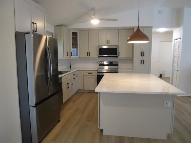 732 Bayfront Terrace, Sebastian, FL 32958 Photo