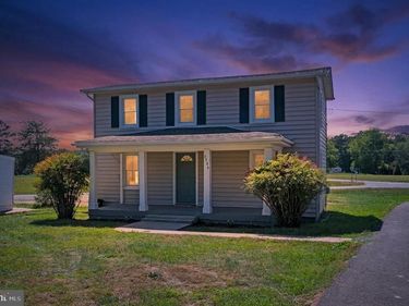9204 WOODFORD ROAD, WOODFORD, VA 22580