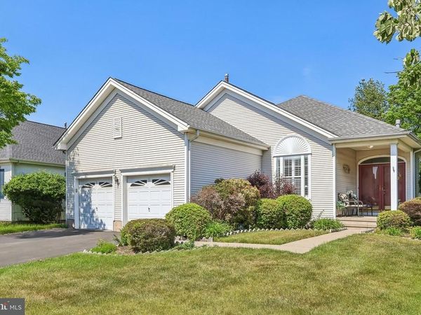 45 TEMPLE COURT, PENNINGTON, NJ 08534