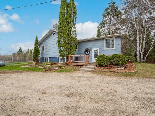 32288 S Shoal Lake Road , Grand Rapids, MN 55744