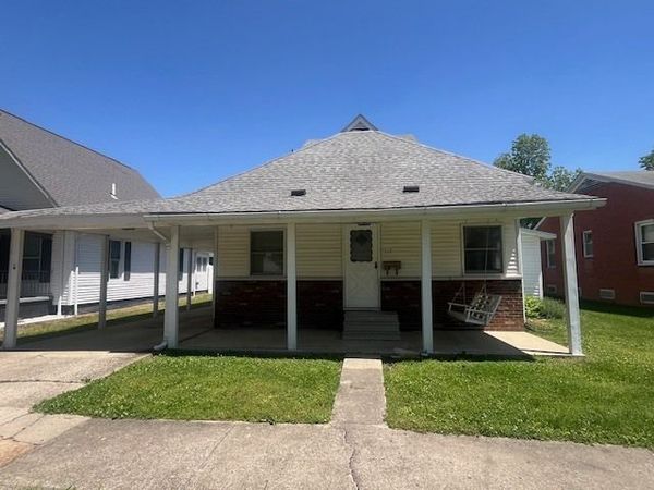 312 N 12TH Street , Herrin, IL 62948