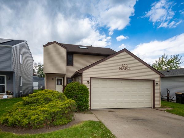 322 Maple Lane , Round Lake, IL 60073