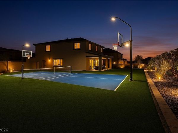 457 Spring Dove Avenue, Henderson, NV 89011