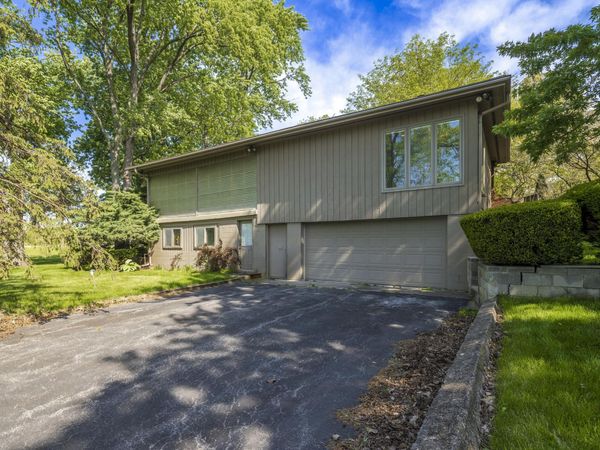 12221 Wicker Avenue , Cedar Lake, IN 46303