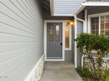 984 Hilltop Drive, Carson City, NV 89705 Photo