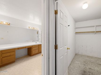 984 Hilltop Drive, Carson City, NV 89705 Photo