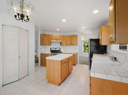 984 Hilltop Drive, Carson City, NV 89705 Photo