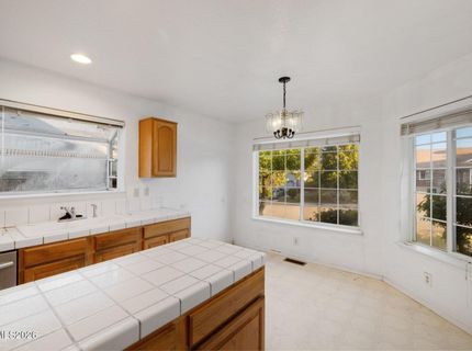984 Hilltop Drive, Carson City, NV 89705 Photo