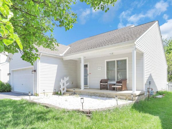 8578 Smokey Hollow Drive, Lewis Center, OH 43035
