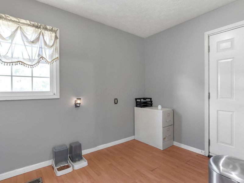 8025 Fosnaugh School Road SW, Stoutsville, OH 43154 Photo 14