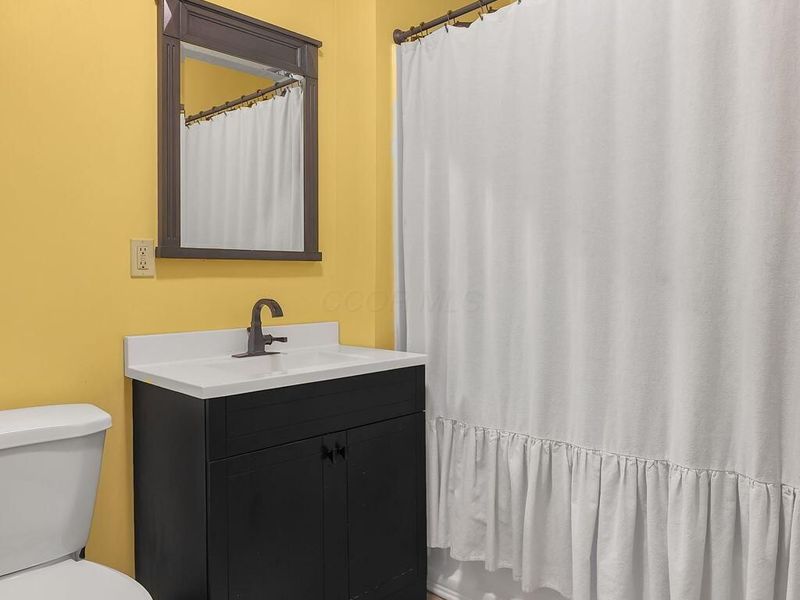 8025 Fosnaugh School Road SW, Stoutsville, OH 43154 Photo 8