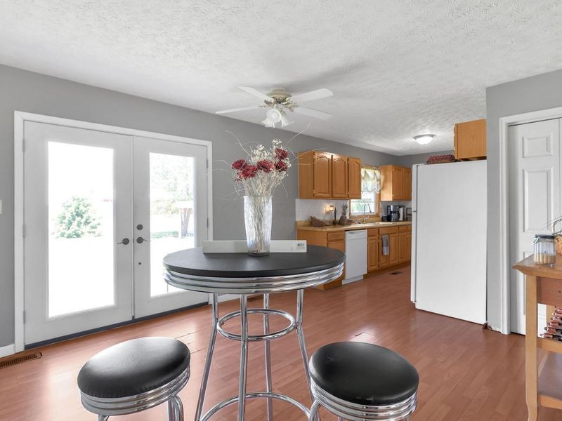 8025 Fosnaugh School Road SW, Stoutsville, OH 43154 Photo 9