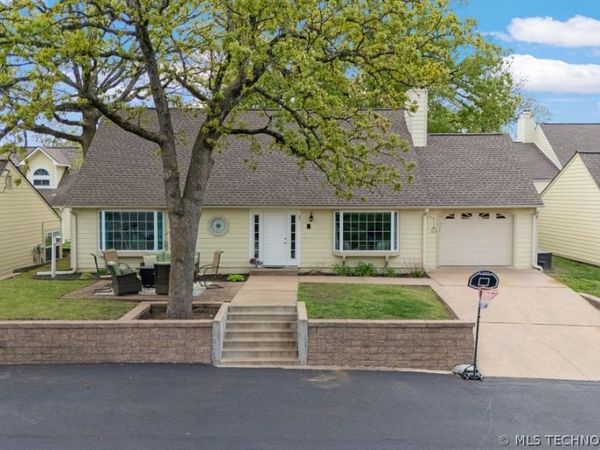 31990 S 624 Place , Unit 37, Grove, OK 74344