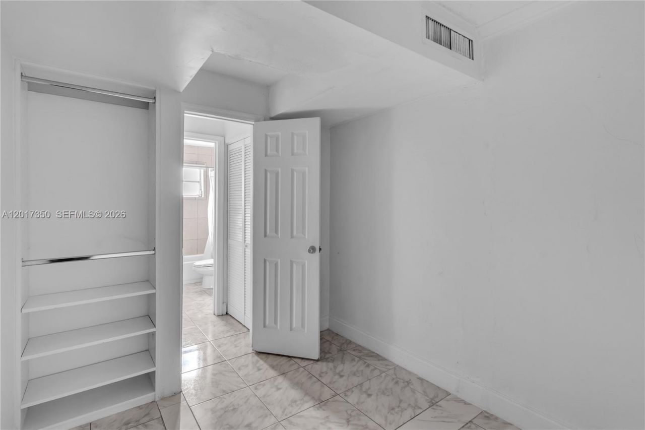 3800 SW 102nd Ave , Unit 206, Miami, FL 33165 Photo