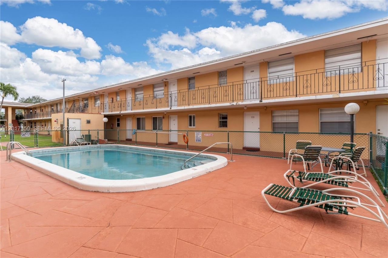 3800 SW 102nd Ave , Unit 206, Miami, FL 33165 Photo