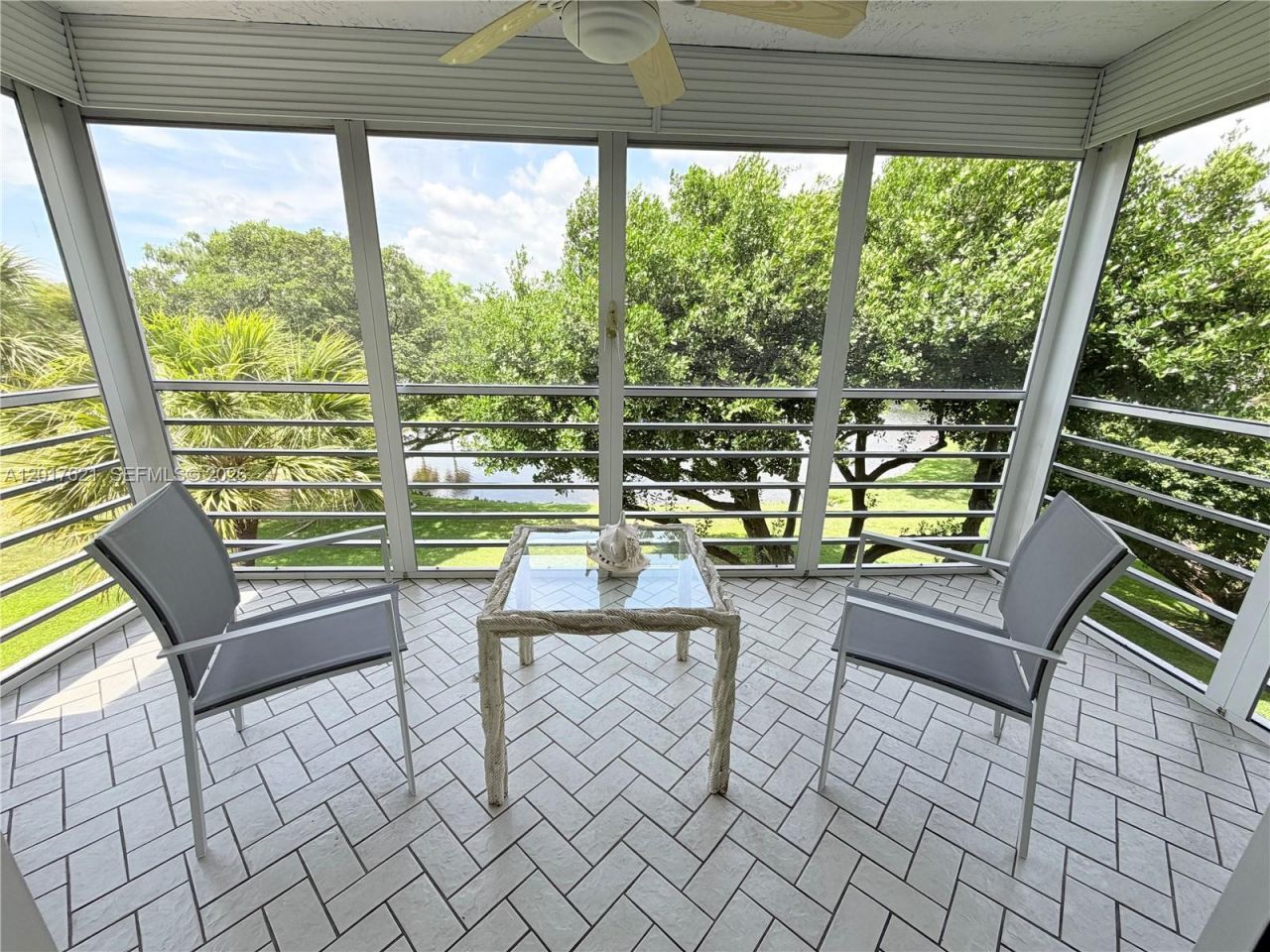 4020 W Palm Aire Dr , Unit 403, Pompano Beach, FL 33069 Photo