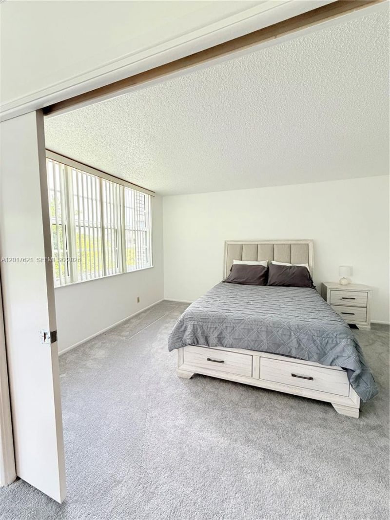 4020 W Palm Aire Dr , Unit 403, Pompano Beach, FL 33069 Photo