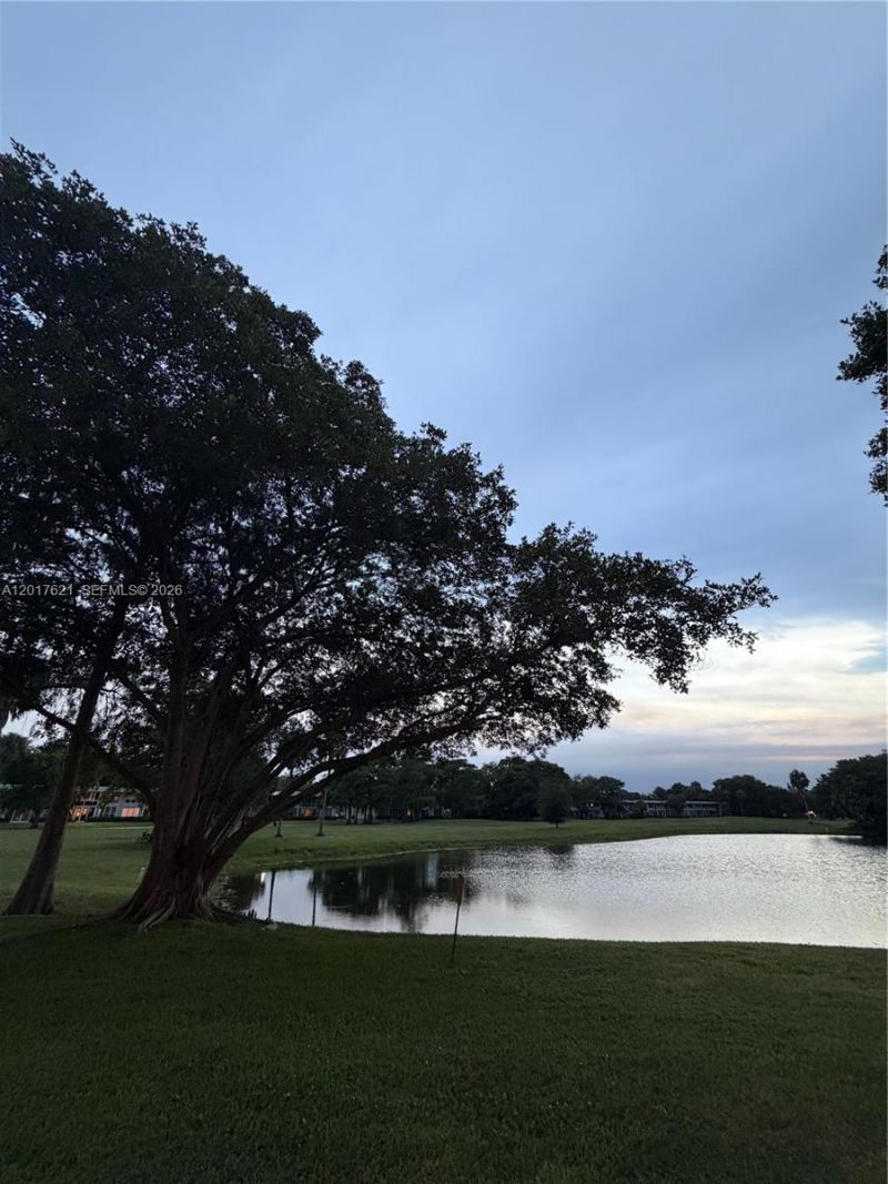4020 W Palm Aire Dr , Unit 403, Pompano Beach, FL 33069 Photo