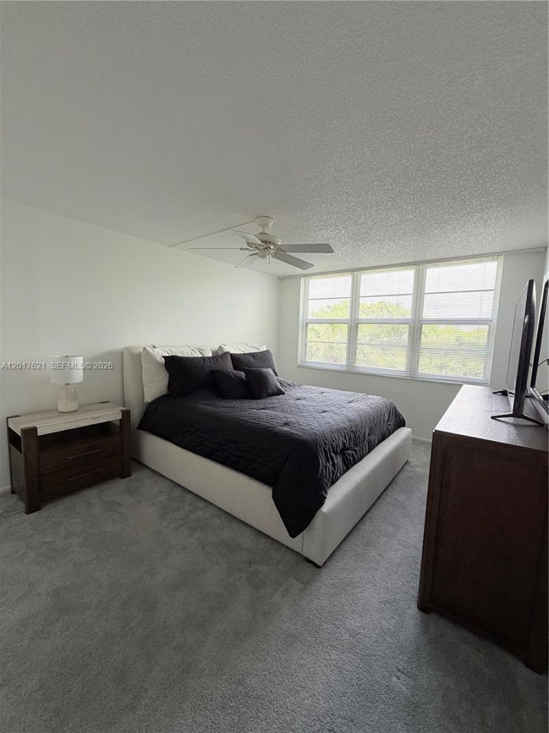 4020 W Palm Aire Dr , Unit 403, Pompano Beach, FL 33069 Photo